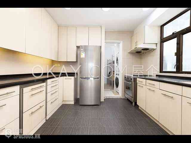 Beacon Hill - Pearl Court 16