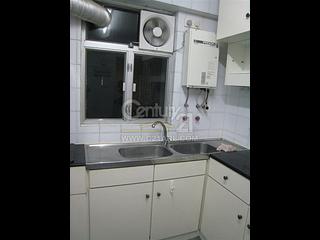 Pok Fu Lam - Baguio Villa 10