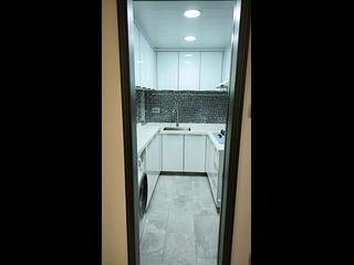 Chai Wan - New Jade Gardens Block 5 03