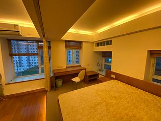 Sai Ying Pun - Macro Garden 06