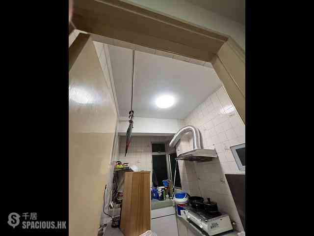 Fortress Hill - Wah Hoi Mansion Block A 05