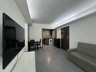 Mid Levels West - Peaksville Block 2 02