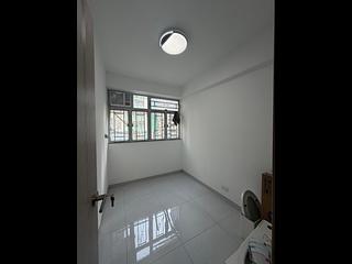 Wan Chai - Kwong Tak Mansion 02