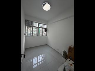 Wan Chai - Kwong Tak Mansion 05