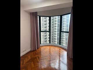 Mid Levels Central - Hillsborough Court 04