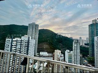 Quarry Bay - Dragon View House 03