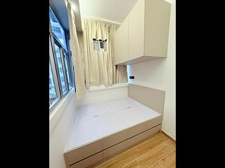 Sai Ying Pun - 203-205, Des Voeux Road West 07