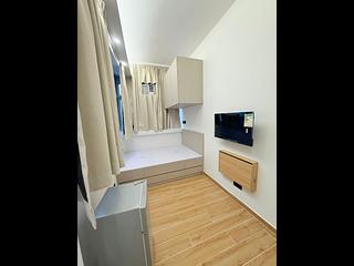Sai Ying Pun - 203-205, Des Voeux Road West 02