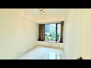 Cyberport - Residence Bel-Air Phase 4 Bel-Air on the Peak Tower 5 06