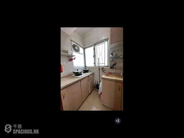 Kennedy Town - Shun Fai Building 04