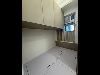 Sai Ying Pun - 203-205, Des Voeux Road West 04
