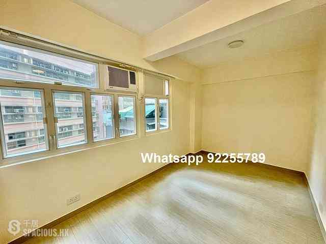 Sheung Wan - Winsing Building 01