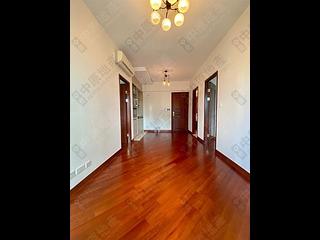 Wan Chai - The Avenue Phase 1 Block 5 03