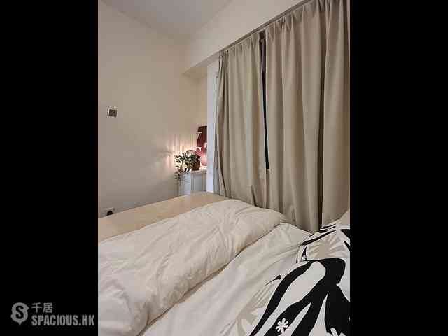 Sai Ying Pun - Siu On Building 07