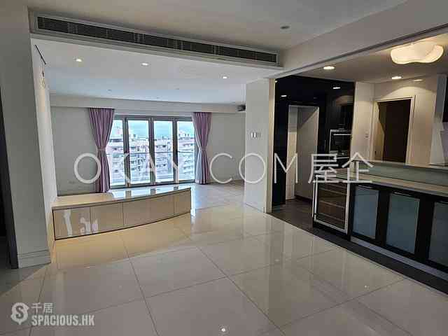 Pok Fu Lam - Woodbury Court 01