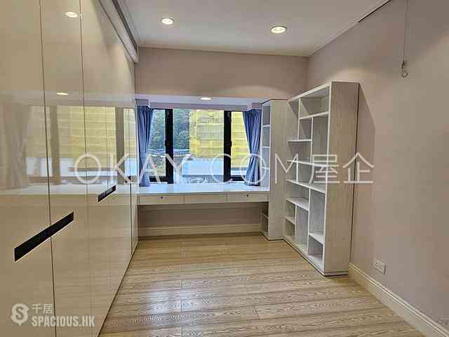 Pok Fu Lam - Woodbury Court 02