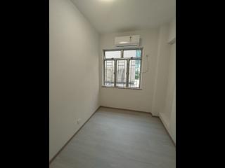 Sai Ying Pun - 1E, High Street 11