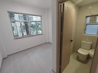 Sai Ying Pun - 1E, High Street 16