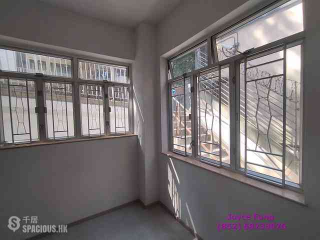 Sai Ying Pun - 1E, High Street 14