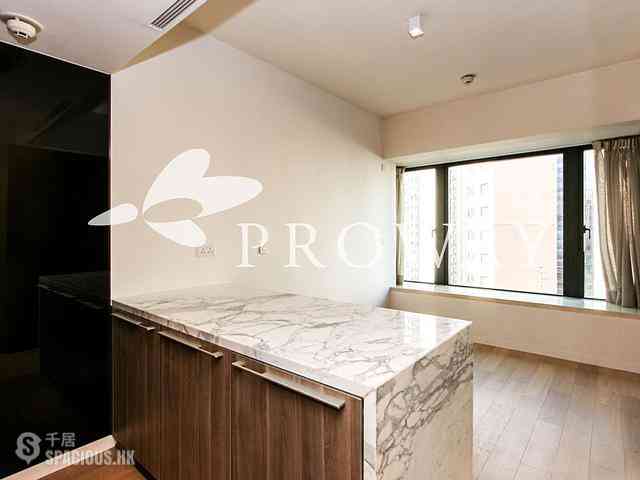 Mid Levels Central - Gramercy 03