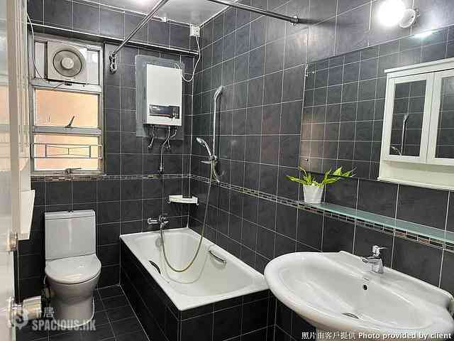 Pok Fu Lam - Baguio Villa Block 21 14