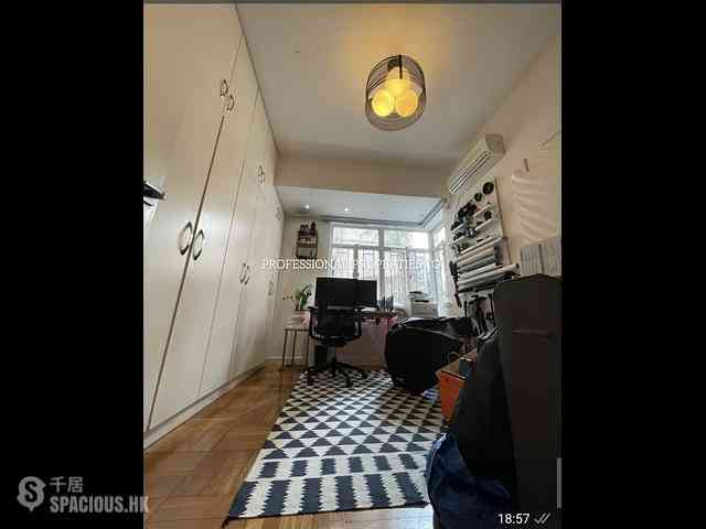 Mid Levels Central - 36-36A, Kennedy Road 18