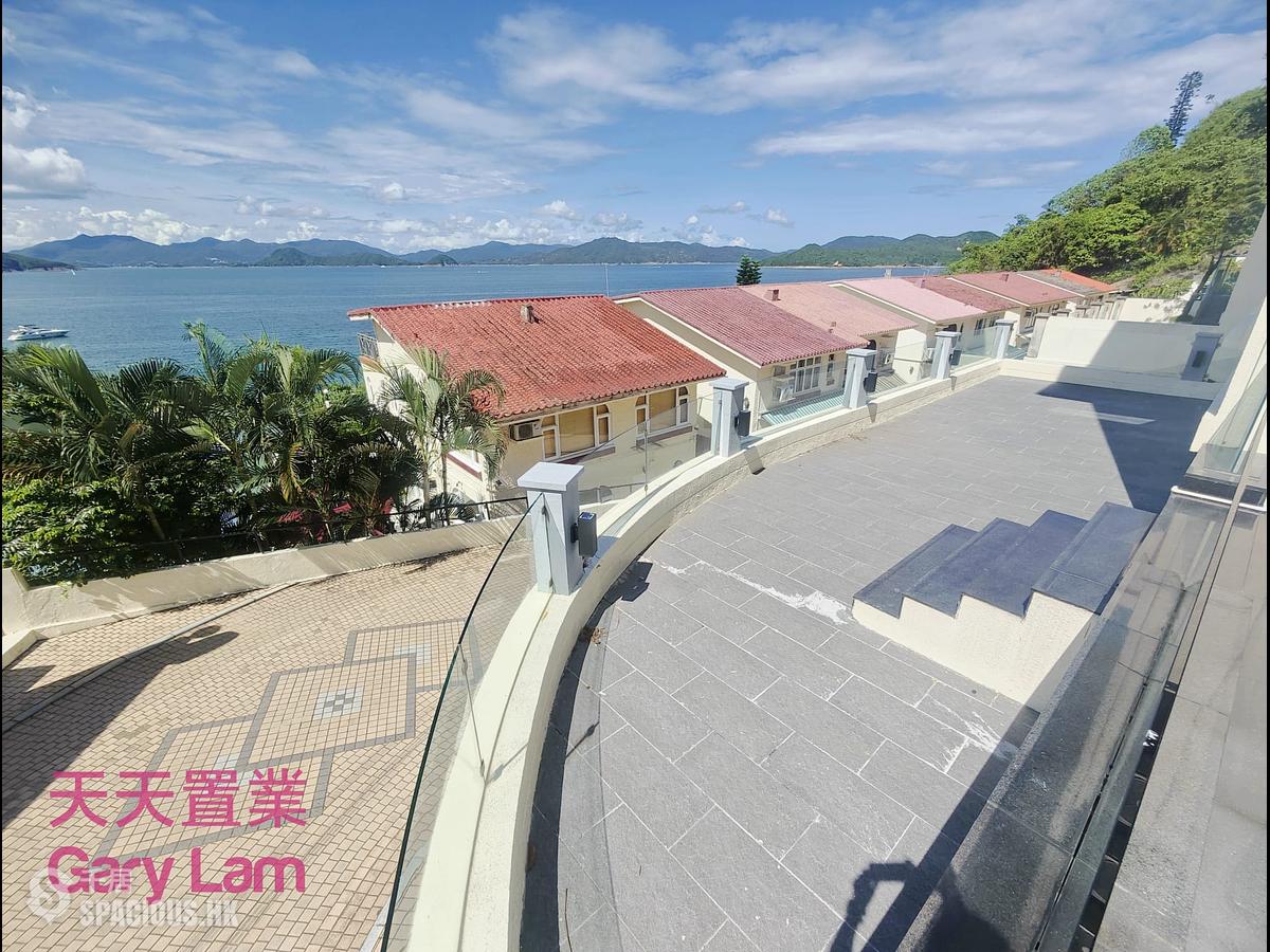 Clear Water Bay - Solemar Villas 01