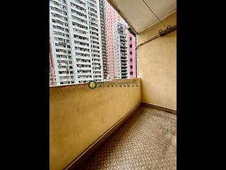Mid Levels West - Hing Wah Mansions 03