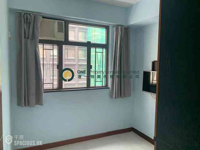 Sai Ying Pun - Ming Hing Building 02