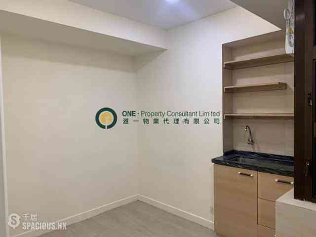 Sai Ying Pun - Ming Hing Building 03