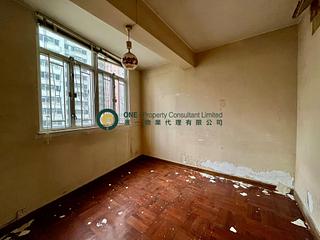 Mid Levels West - Hing Wah Mansions 11