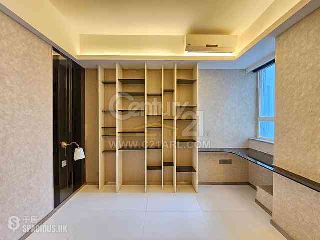 Causeway Bay - Pearl City Mansion 05