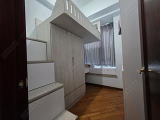 Wan Chai - The Avenue Phase 2 Block 1 05