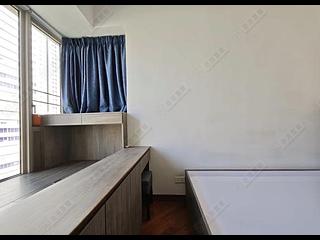 Wan Chai - The Avenue Phase 2 Block 1 08