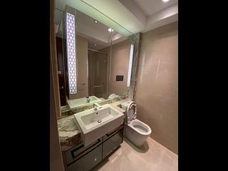 Wan Chai - The Avenue Phase 2 Block 2 10
