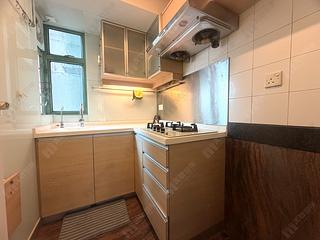Wan Chai - Royal Court 10
