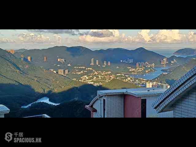 The Peak - Sunshine Villa 01