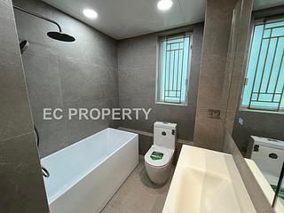 Tai Hang - The Legend Block 5 07