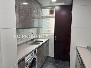 Tai Hang - The Legend Block 5 02