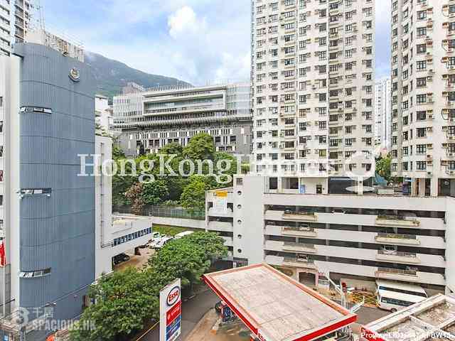 Happy Valley - Le Cachet 01