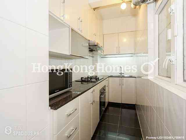 Causeway Bay - Bay View Mansion 07