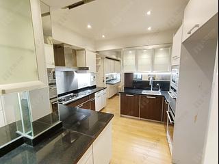 Mid Levels Central - Kam Yuen Mansion 06