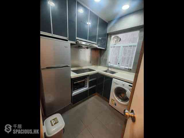 Sai Ying Pun - Standard Mansion 08