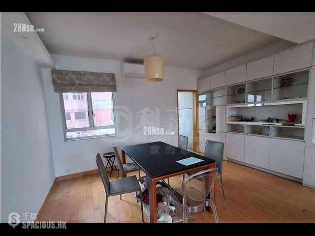 Braemar Hill - Evelyn Towers 03