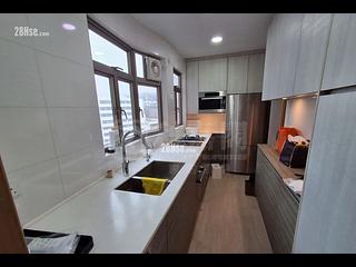 Braemar Hill - Evelyn Towers 09