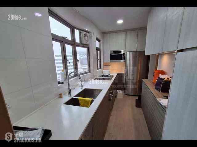 Braemar Hill - Evelyn Towers 09
