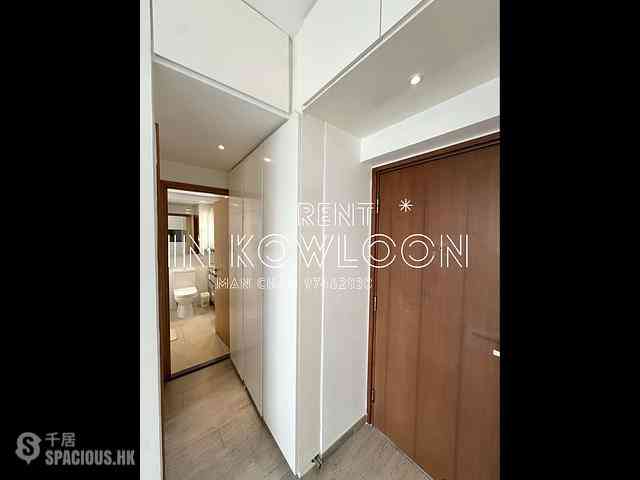 Prince Edward - MOD595 11