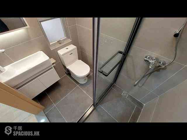 Quarry Bay - Riviera Mansion 02