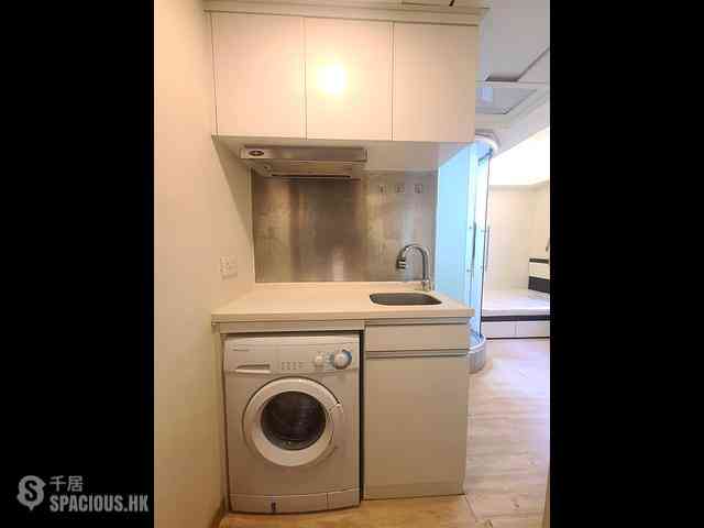 Causeway Bay - Kwong On Building 03