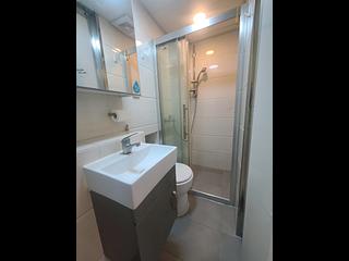 Causeway Bay - Kwong On Building 04